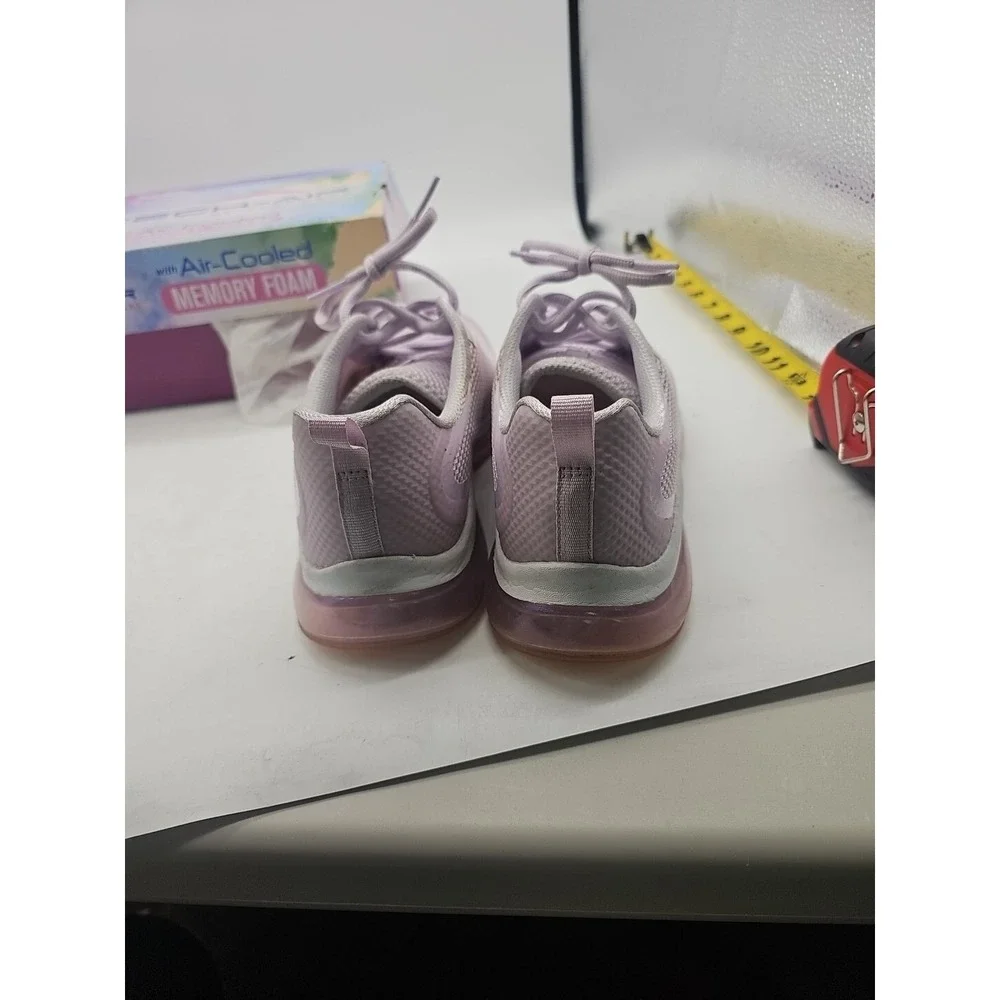 Skechers Skech Air‎ Cooled 2.0 Pretty Fancy Lavender Size 9 With Box Used